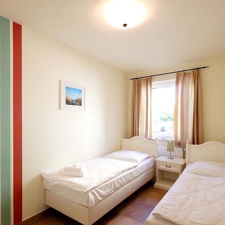 Apartmenthaus Hus Uebi By Rujana بينز المظهر الخارجي الصورة